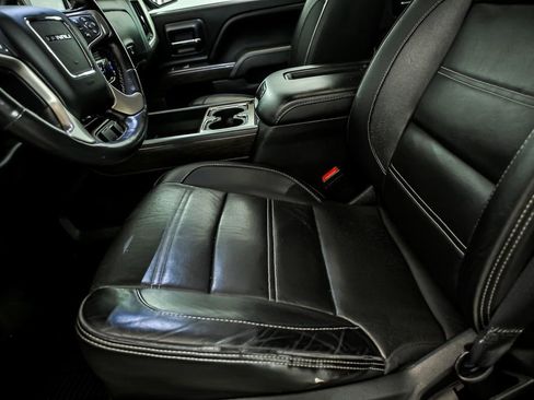 Used 2017 GMC Sierra 1500 Denali AWD/4WD image 12