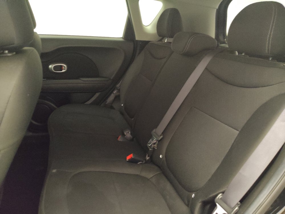 Used 2017 Kia Soul FWD image 18