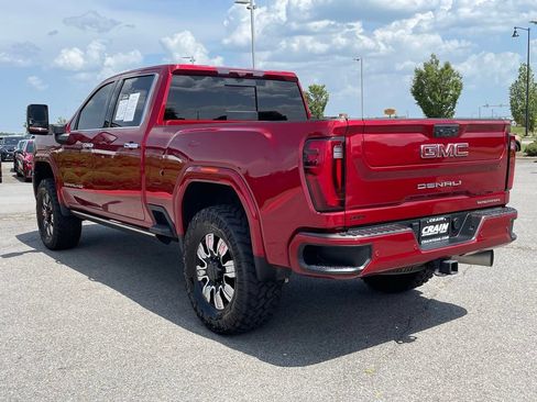 Used 2024 GMC Sierra 2500 Denali w/ Denali Reserve Package AWD/4WD image 5