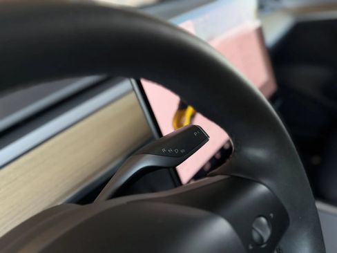 Used 2021 Tesla Model 3 Standard Range Plus RWD image 24