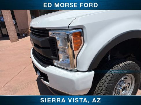 Used 2018 Ford F250 XL AWD/4WD image 4