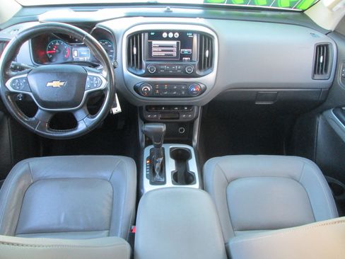 Used 2015 Chevrolet Colorado LT w/ Luxury Package image 15