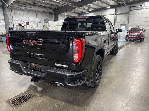 Used 2025 GMC Sierra 1500 Elevation AWD/4WD image 3
