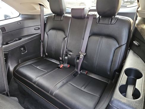 Used 2024 MAZDA CX-90 3.3 Turbo w/ Preferred Plus image 14