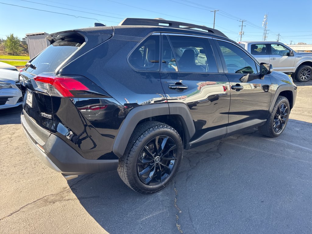 Used 2019 Toyota RAV4 Adventure w/ Advanced Technology Package AWD/4WD image 6
