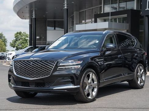 Used 2024 Genesis GV80 3.5T w/ Prestige Package AWD/4WD image 3