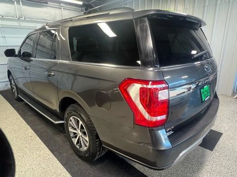 Used 2018 Ford Expedition Max XLT w/ Equipment Group 202A image 4