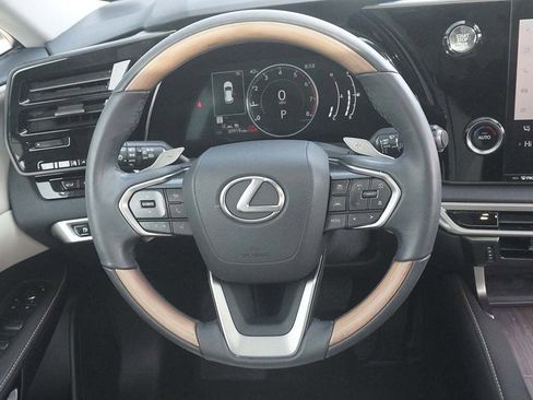 Used 2024 Lexus RX 350 Premium w/ Accessory Package (Z1) image 41