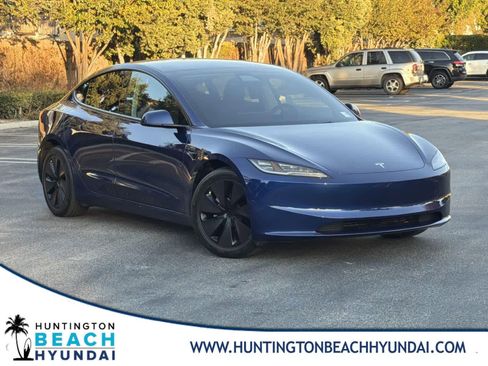 Used 2024 Tesla Model 3 Standard Range image 1