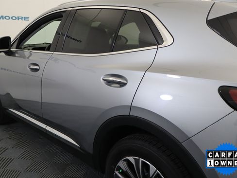 Used 2024 Buick Envision Preferred image 11