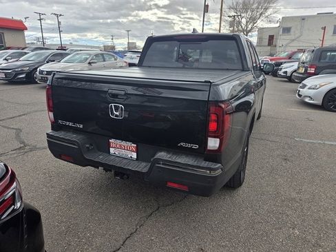 Used 2020 Honda Ridgeline Black Edition image 2