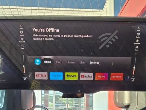 Used 2024 BMW 760i xDrive 760i xDrive w/ Executive Package image 3