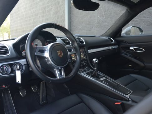 Certified 2016 Porsche Cayman S image 4