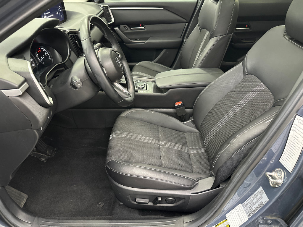 Used 2025 MAZDA CX-50 AWD 2.5 S w/ Premium Package image 9