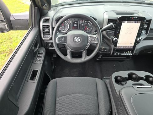 New 2026 RAM 2500 Tradesman AWD/4WD image 17
