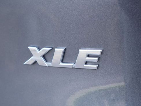 Certified 2022 Toyota RAV4 XLE w/ Convenience Package FWD image 19