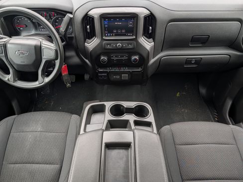 Used 2021 Chevrolet Silverado 1500 Custom Trail Boss AWD/4WD image 10