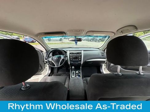 Used 2014 Nissan Altima 2.5 SV FWD image 21