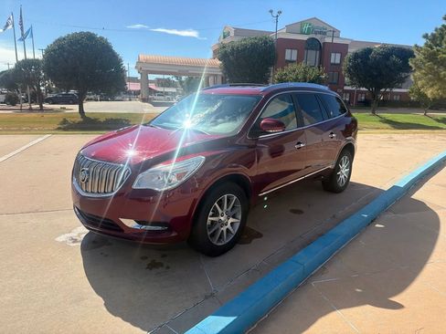 Used 2017 Buick Enclave Leather FWD image 6