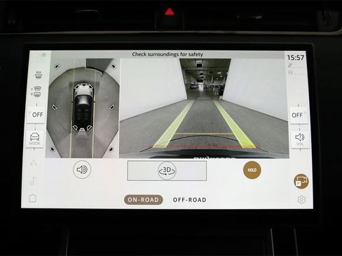 New 2024 Land Rover Range Rover Evoque Dynamic SE image 14