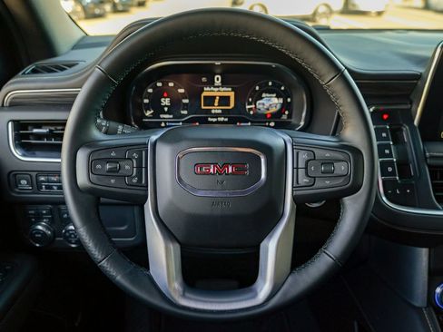 Used 2024 GMC Yukon XL SLT w/ SLT Premium Package AWD/4WD image 48