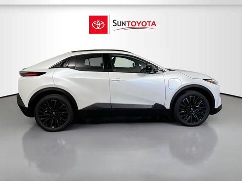 New 2026 Toyota C-HR AWD/4WD image 2