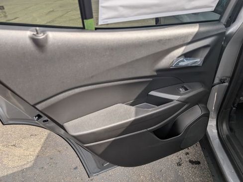 New 2026 Chevrolet Trax ACTIV w/ Sunroof Package FWD image 10