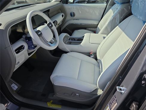 New 2026 Hyundai Palisade Limited image 3