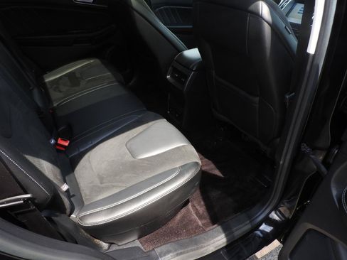 Used 2016 Ford Edge Sport w/ Equipment Group 401A AWD/4WD image 8
