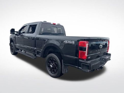 Used 2024 Ford F250 Lariat w/ Black Appearance Package image 3