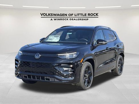 New 2026 Volkswagen Tiguan SE R-Line image 1