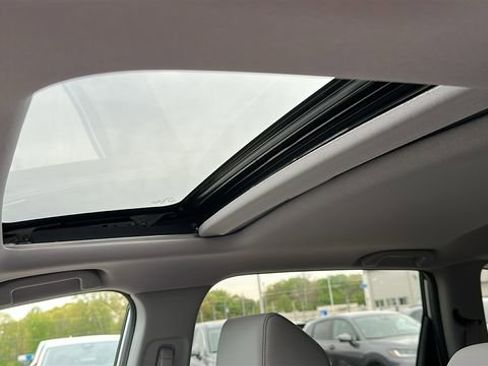 Used 2019 Honda CR-V EX-L image 11