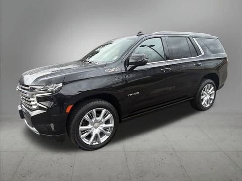 Used 2023 Chevrolet Tahoe High Country w/ Premium Package 2 AWD/4WD image 1