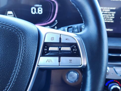 Used 2024 Kia Telluride EX X-Line image 19