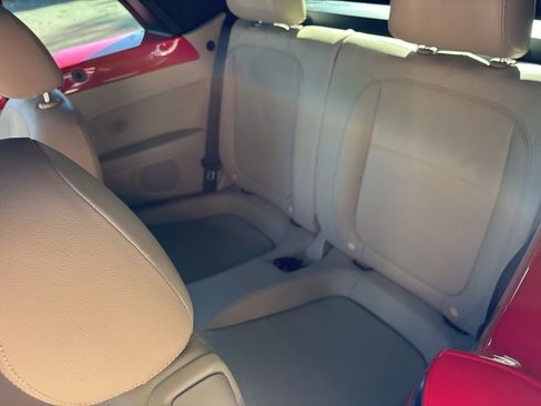 Used 2013 Volkswagen Beetle 2.5 image 6
