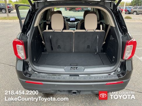 Used 2024 Ford Explorer XLT w/ Class IV Trailer Tow Package AWD/4WD image 18