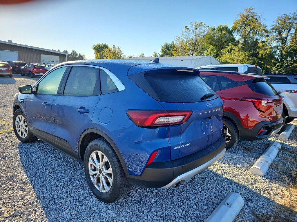 Used 2023 Ford Escape Active AWD/4WD image 10