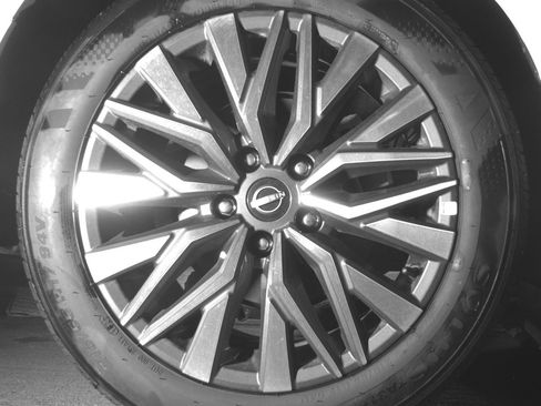 Used 2025 Nissan Altima 2.5 SV FWD image 15