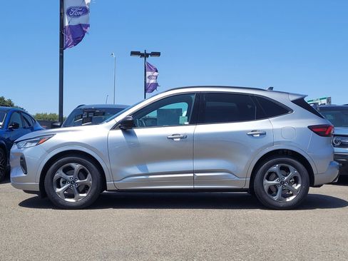 Used 2023 Ford Escape ST-Line image 7