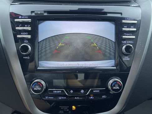 Used 2024 Nissan Murano SV w/ SV Midnight Edition Package image 23