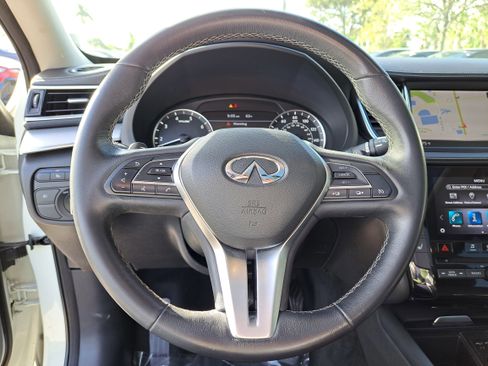 Used 2020 INFINITI QX50 Luxe w/ Navigation Package image 13