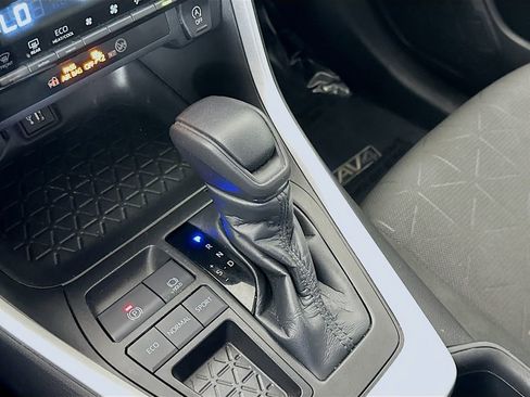 Used 2023 Toyota RAV4 XLE FWD image 19