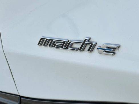 Used 2021 Ford Mustang Mach-E Premium image 22