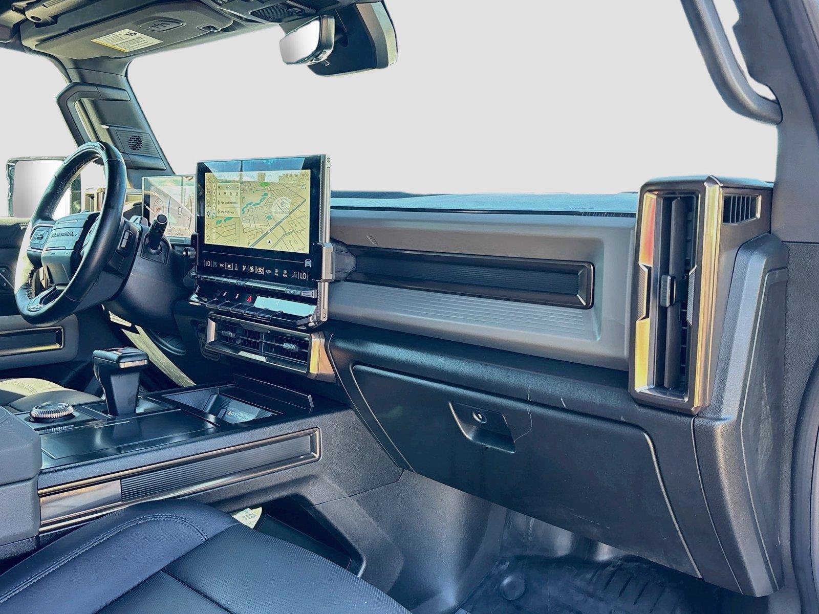 Used 2025 GMC Hummer EV 3X AWD/4WD image 30