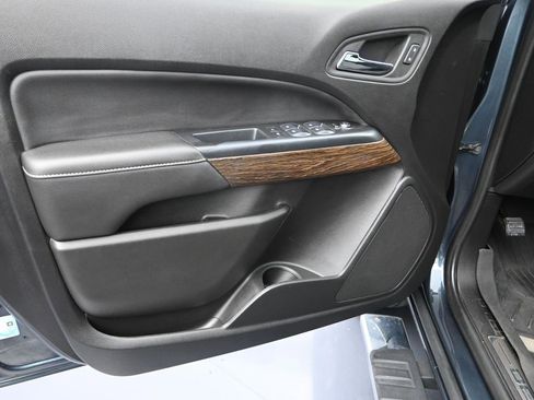 Used 2019 GMC Canyon Denali image 11