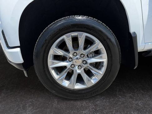 Used 2021 Chevrolet Silverado 1500 RST w/ All Star Edition Plus AWD/4WD image 9