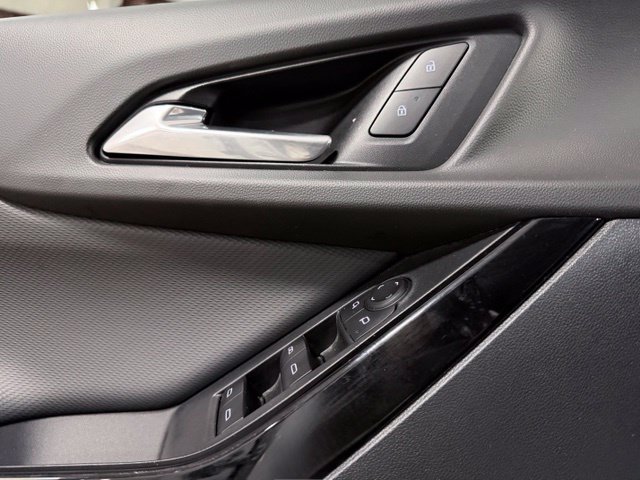 Used 2025 Chevrolet Equinox LT FWD image 26