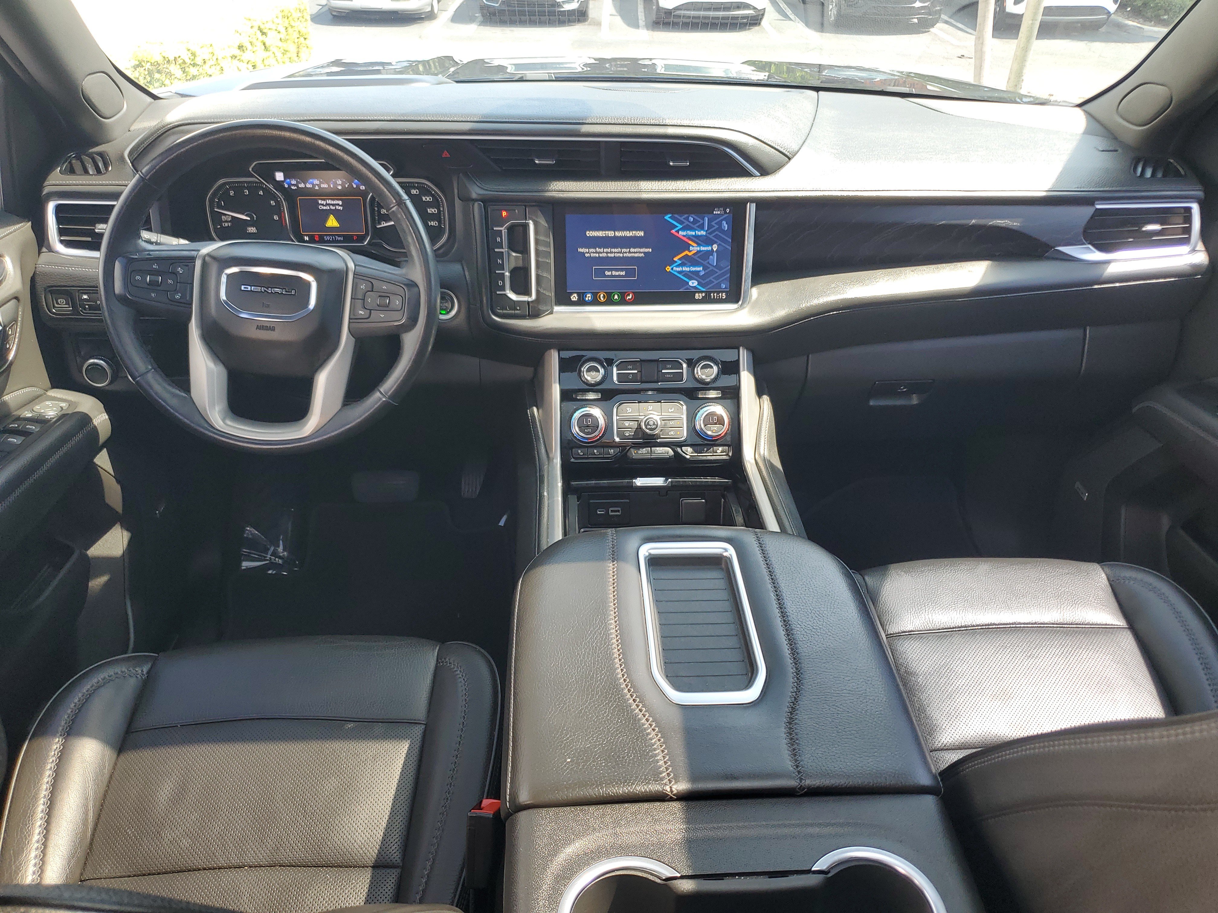 Certified 2021 GMC Yukon XL Denali w/ Denali Premium Package RWD image 18