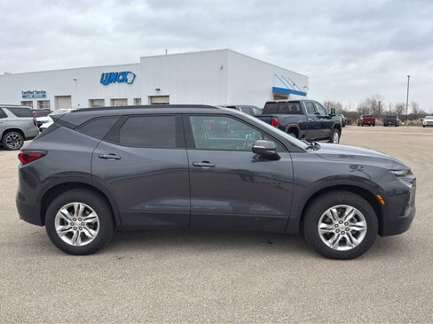 Used 2022 Chevrolet Blazer LT w/ LPO, Black Accent Package image 7