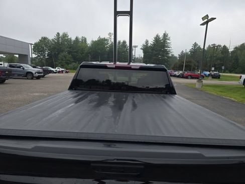 Used 2024 Chevrolet Silverado 1500 LT AWD/4WD image 13